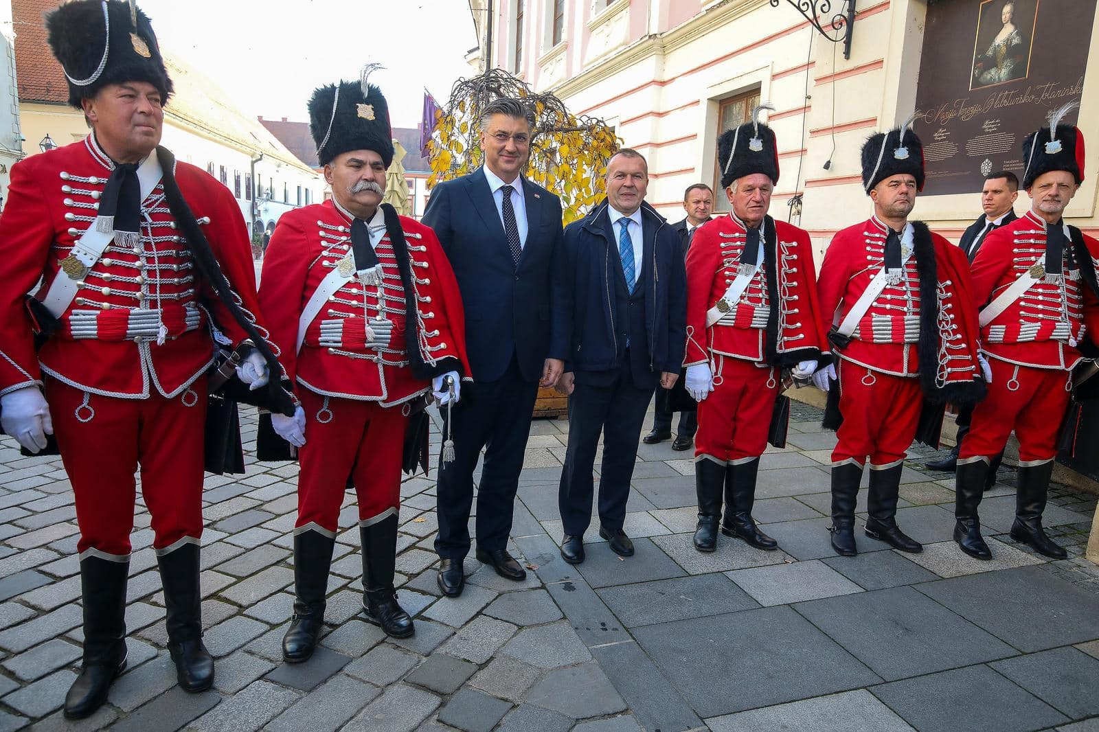 Varaždin: Andrej Plenković položio kamen temeljac Centralnog operacijskog bloka kod Opće bolnice
