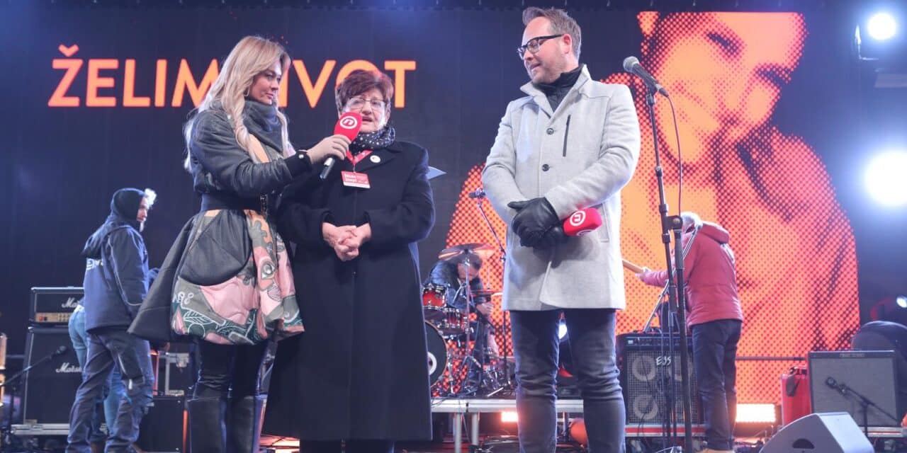 Zagreb: Koncert Želim život, zaklade Ana Rukavina na glavnom gradskom trgu