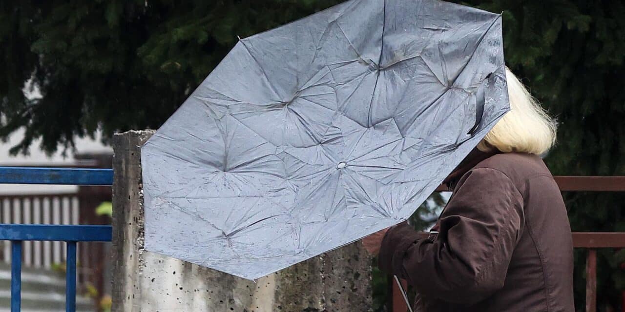 Zagreb: Kiša i vjetar pravi jesenski dan