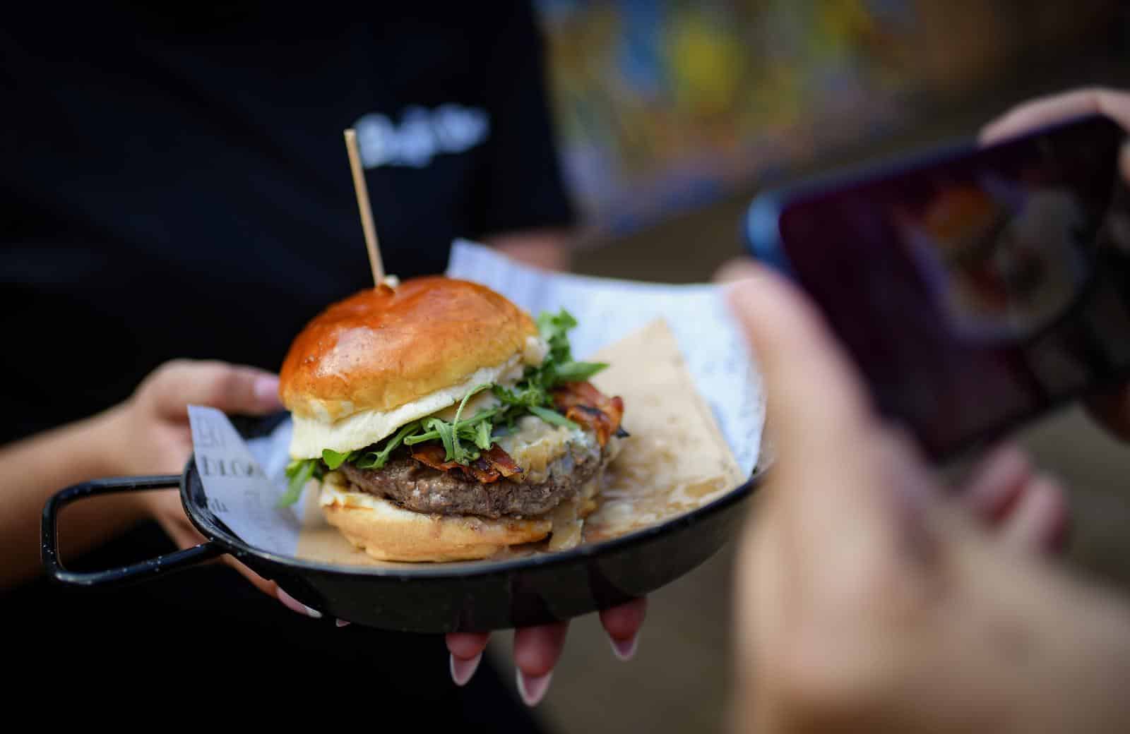 Zagreb: Otvoren je Zagreb Burger Festival