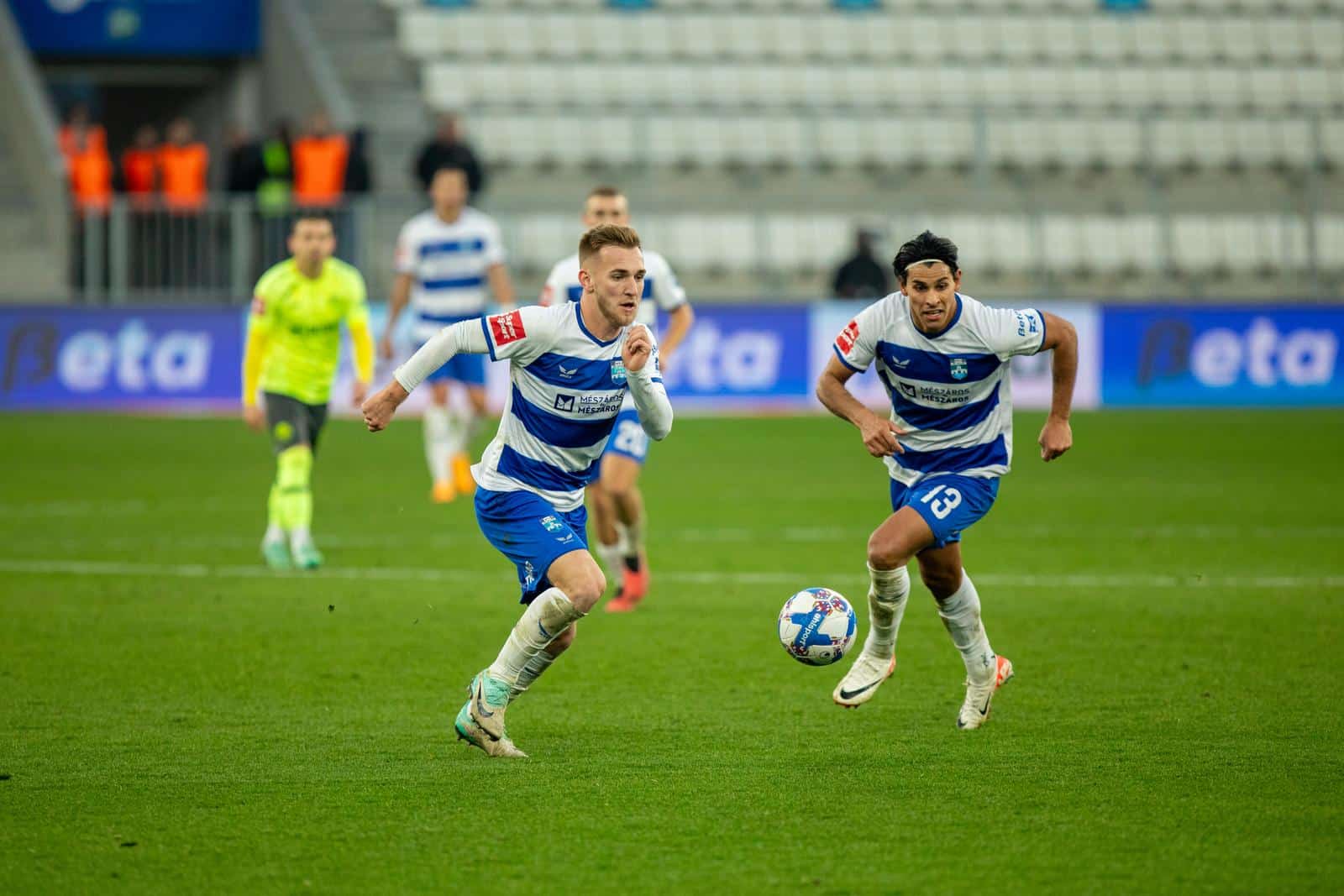 Osijek: Utakmica NK Osijek i NK Slaven Belupo u 19. kolu Prve HNL