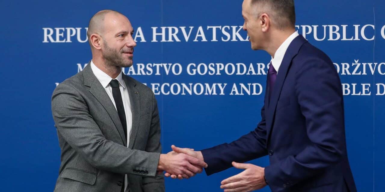 Zagreb: Damir Habijan službeno preuzeo ministarstvo gospodarstva