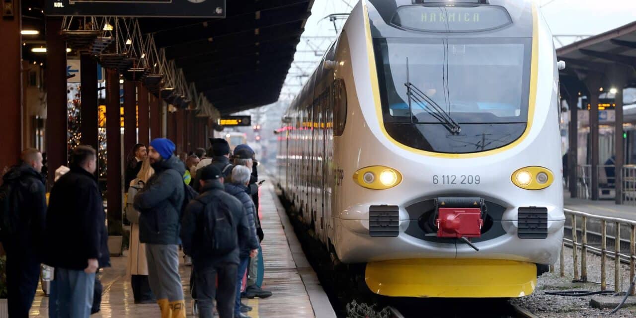 Zagreb: Pojačani promet u putničkom prometu HŽ-a