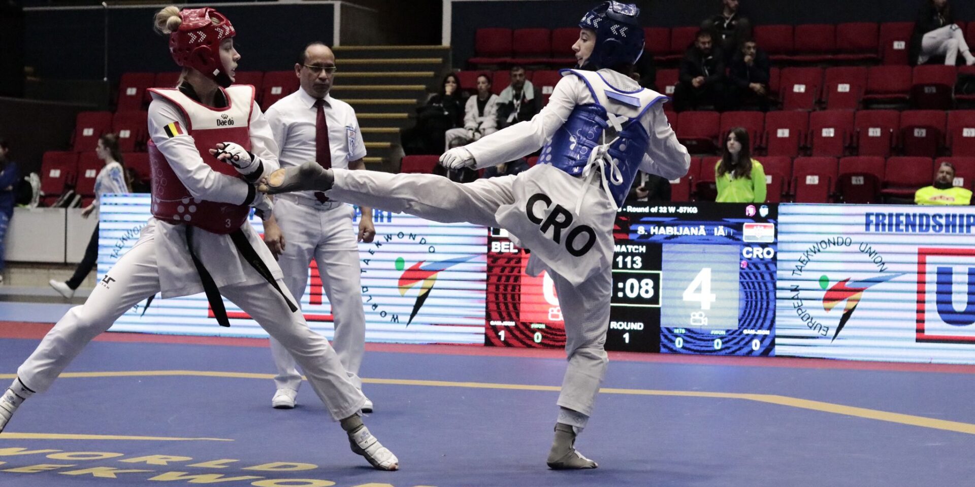 Sara vs Bel 1 (izvor Cro taekwondo)
