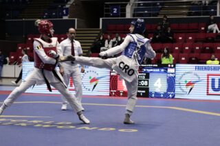 Sara vs Bel 1 (izvor Cro taekwondo)