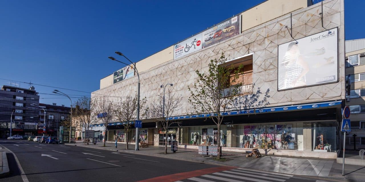 Zagreb: U potresu je oštećena robna kuća Nama na Kvaternikovom trgu