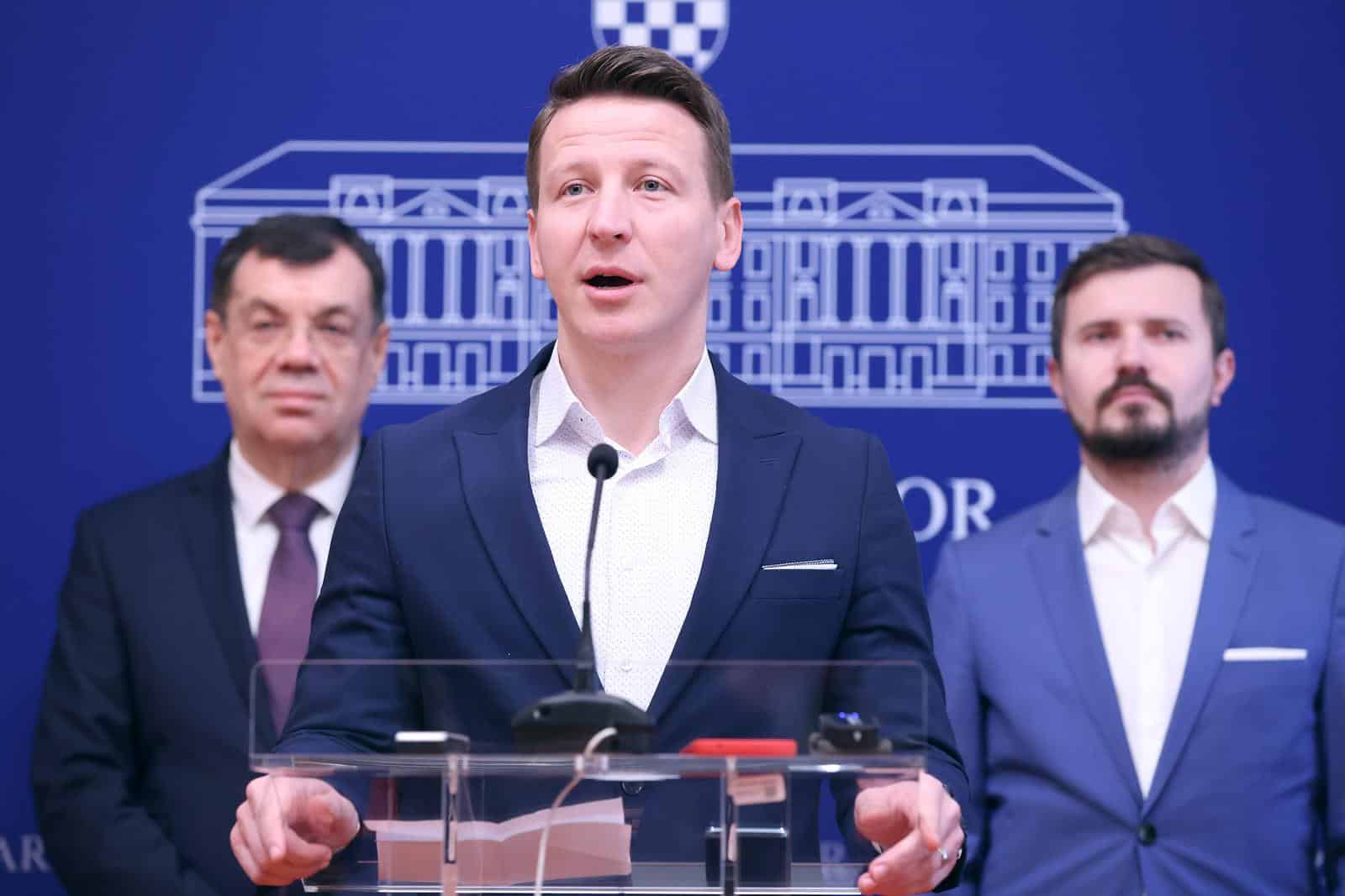 Zagreb: Fokus o Ustavnom sudu i neradnoj nedjelji