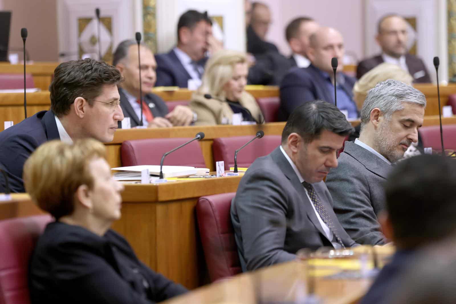Zagreb: Nakon jednomjesečne stanke Sabor aktualnim prijepodnevom započeo redovno proljetno zasjedanje