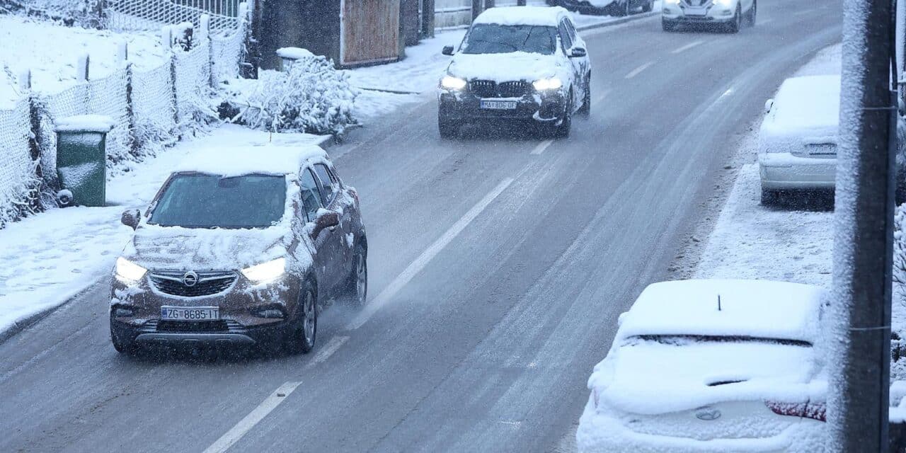 Zagreb: Zahla?enje i snijeg na ulicama grada