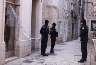 U centru Splita pronađeno tijelo muškarca, policijski očevid u tijeku