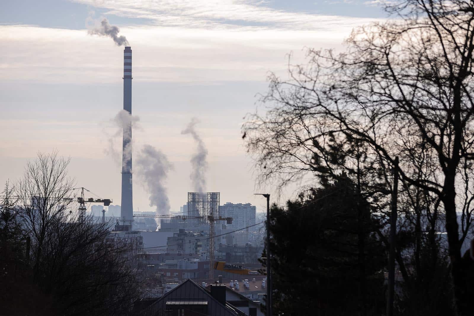 Na četiri postaje u Zagrebu izmjerena je vrlo visoka koncentracija štetnih PM čestica