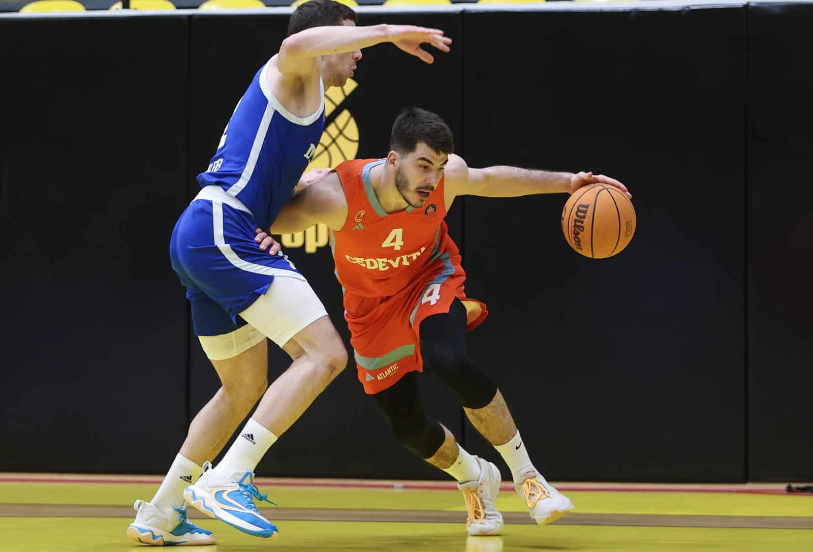 Susret Cedevite Junior i Dinama u četvrtfinalu Kupa Krešimir Ćosić