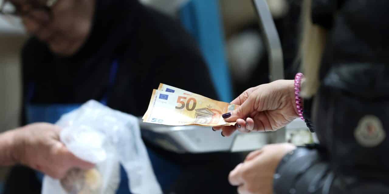 Nakon dva mjeseca prestao lovostaj za sitnu plavu ribu, Zagrepčani pohrlili u ribarnicu na Dolcu