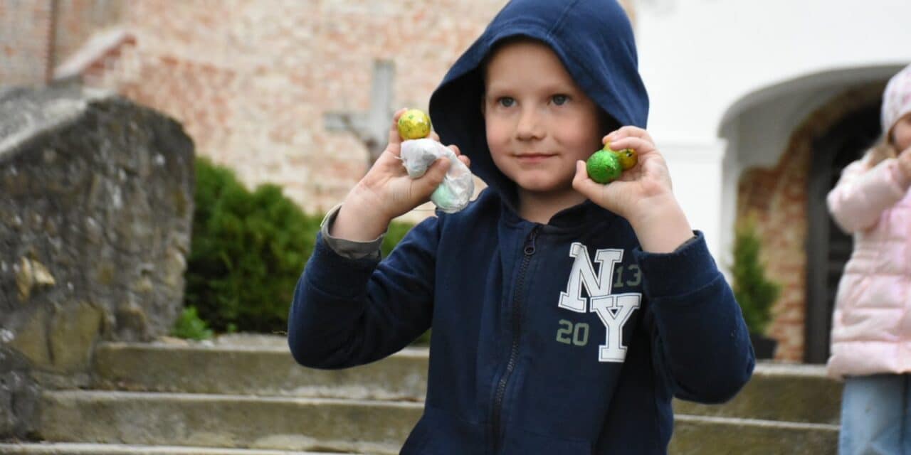 IMG-7e20d9383d07da80513d17e733cafc4c-V