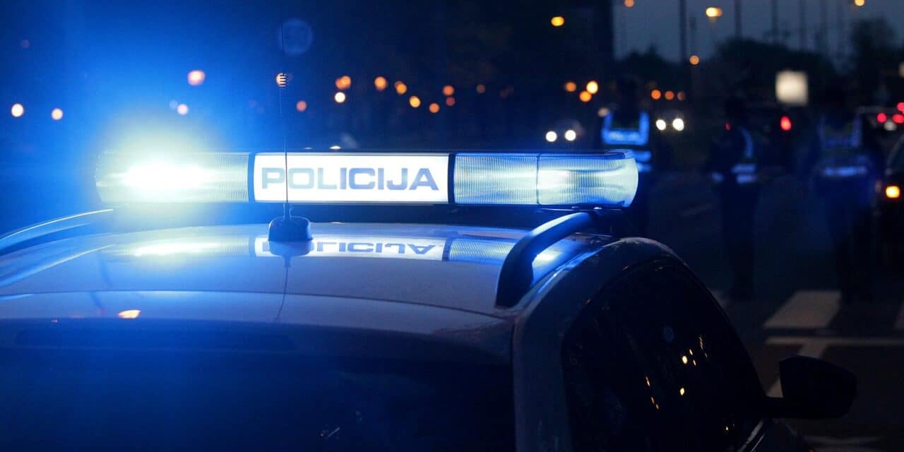 Zagreb: Osobni automobil naletio na pje�akinju na zebri u Vatikanskoj ulici