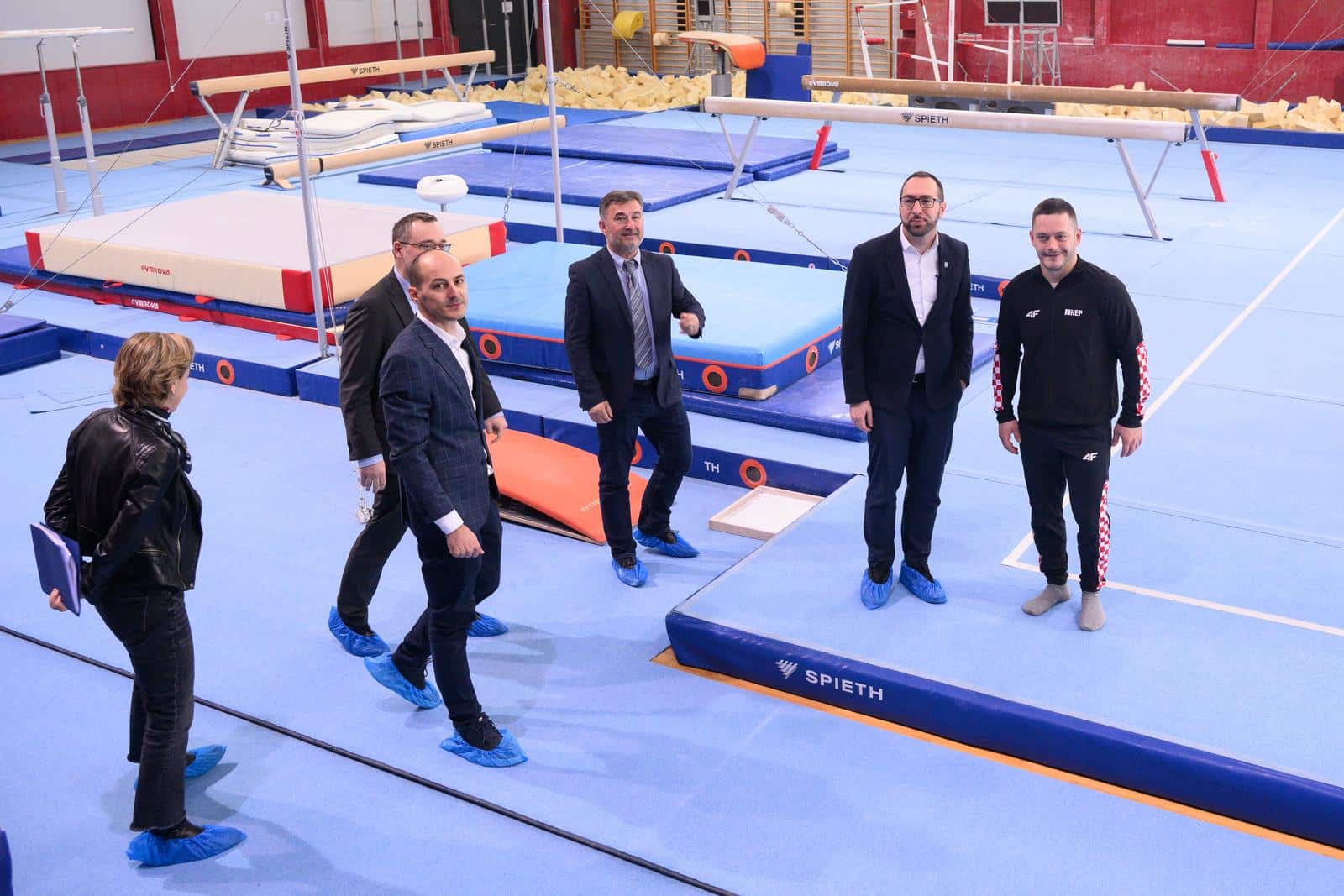 Zagreb: Gradonačelnik sa suradnicima obišao novu sportsku dvoranu u vlasništvu Grada Zagreba