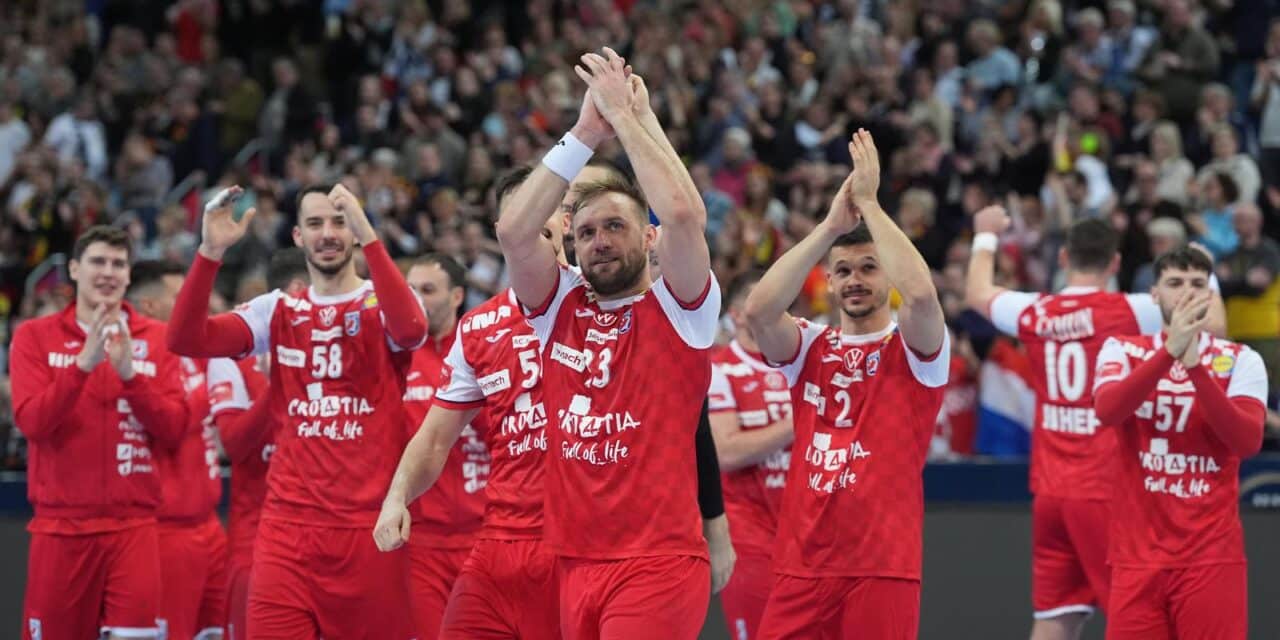 Hannover: Slavlje hrvatskih rukometa�a nakon pobjede nad Njema?kom 33-30