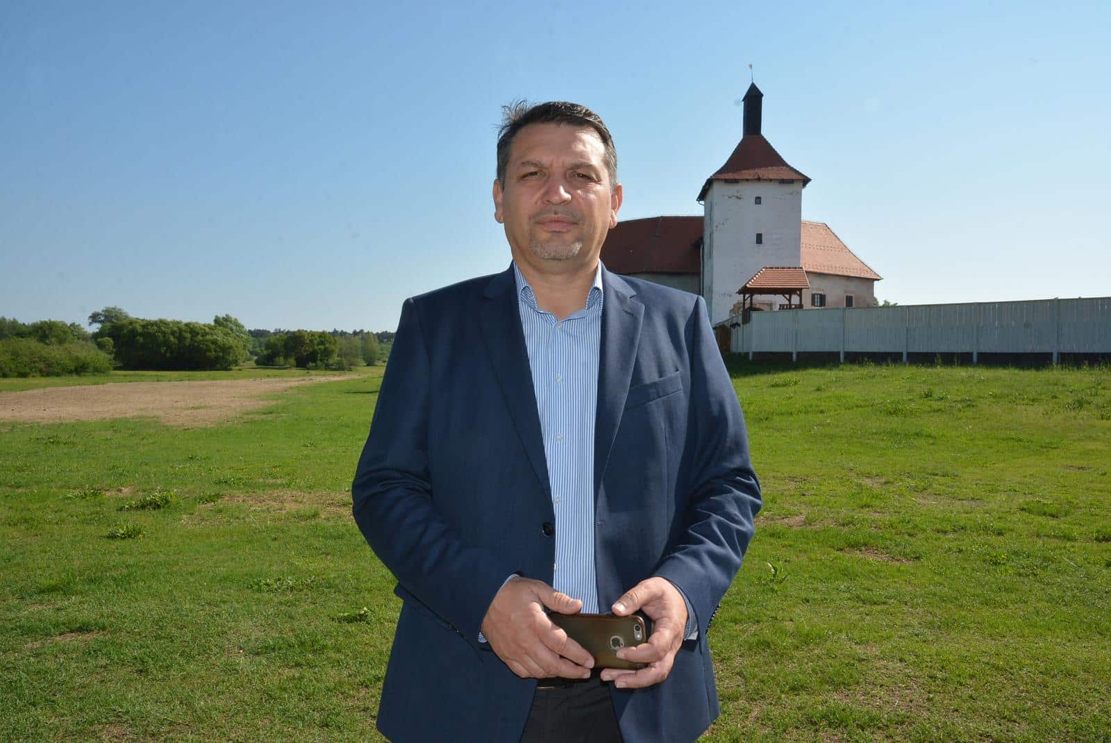 Najtra�eniji politi?ar �eljko Lackovi? u utrci za �upana zala�e se za legalizaciju marihuane