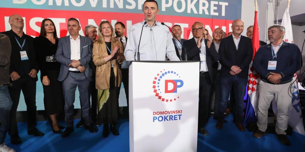 Zagreb: Ivan Penava obratio se okupljenima u stožeru Domovinskog pokreta