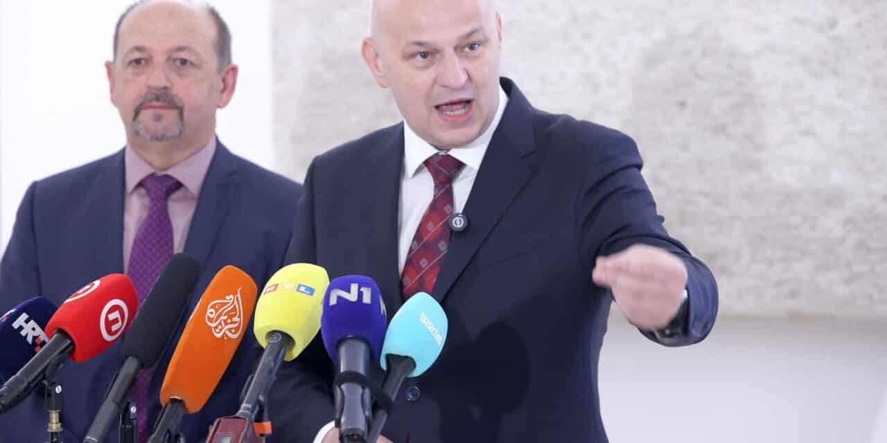 Zagreb:  Pravo i pravda predala kandidacijsku listu za Europski parlament