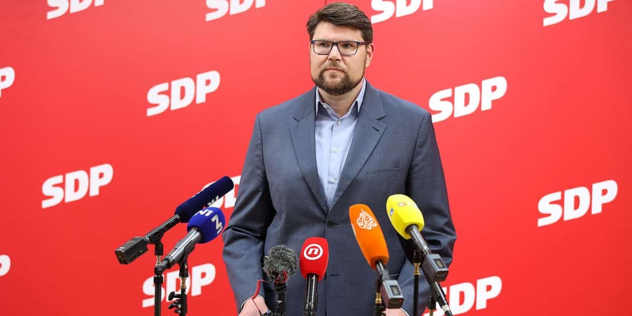 Zagreb: Izvanredna konferencija za medije predsjednika SDP-a Pe?e Grbina