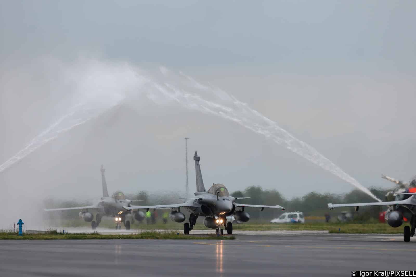 Zagreb: Rafalei stigli u Hrvatsku