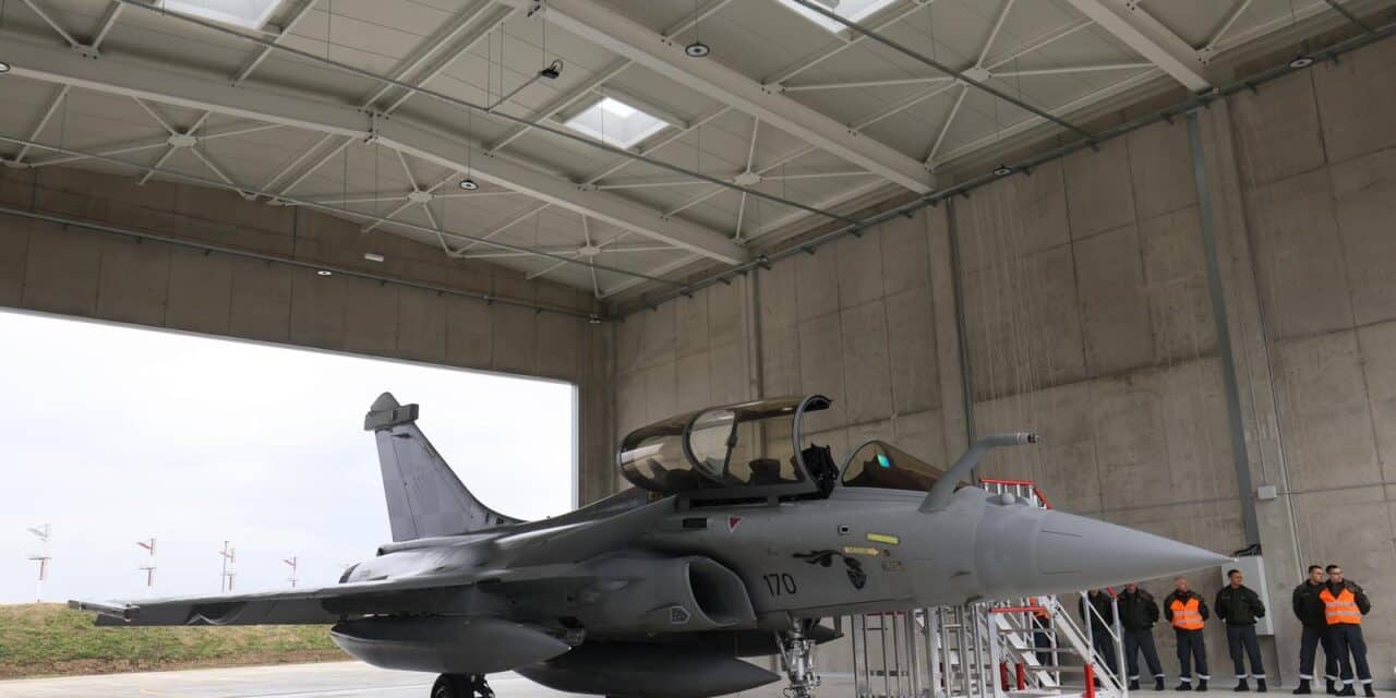 Zagreb: Rafalei će, dok nisu u zraku, biti parkirani u hangarima u vojarni