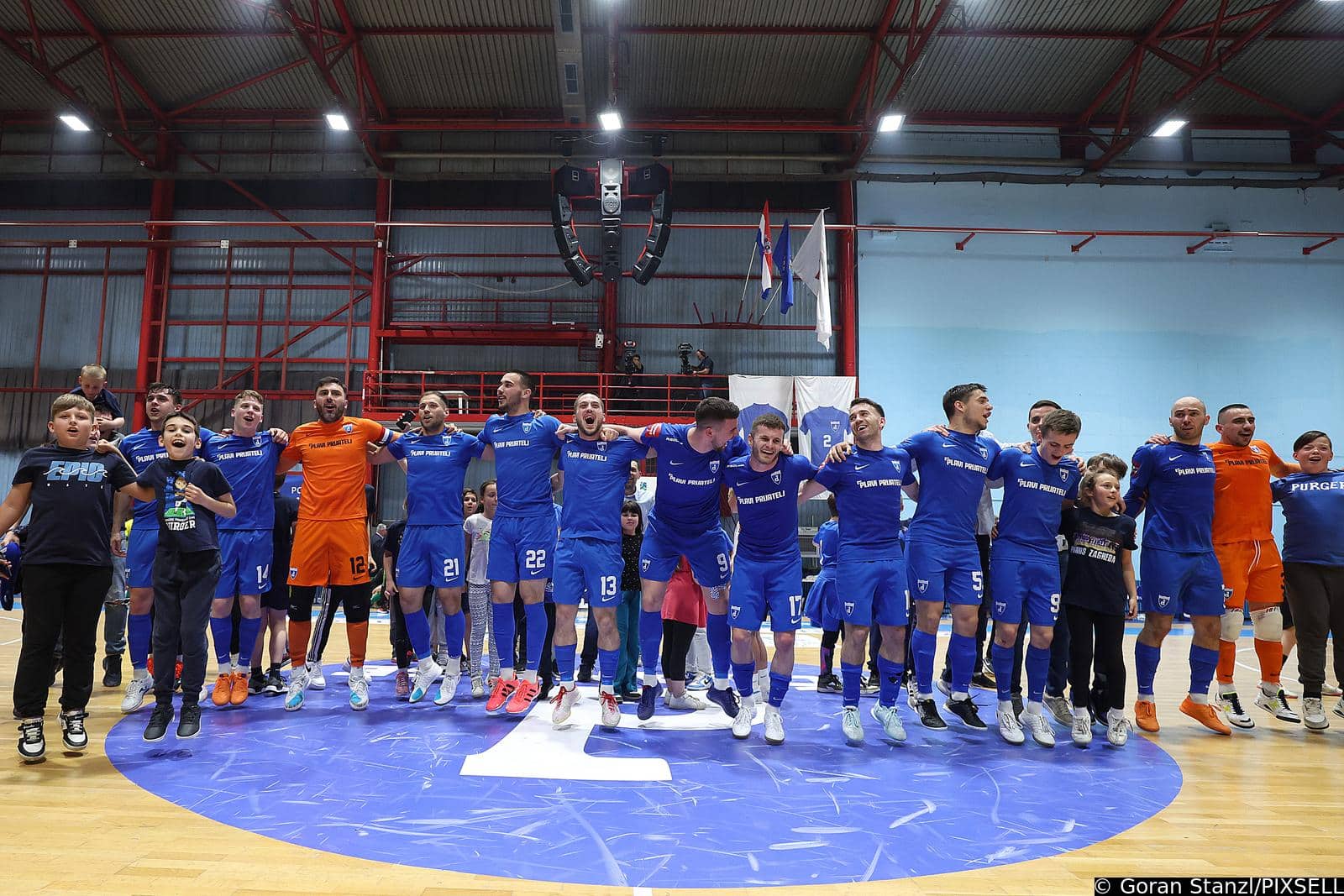 Zagreb: 1. HMNL, polufinale, četvrta utakmica, MNK Futsal Dinamo – MNK Stanoinvest Futsal Pula