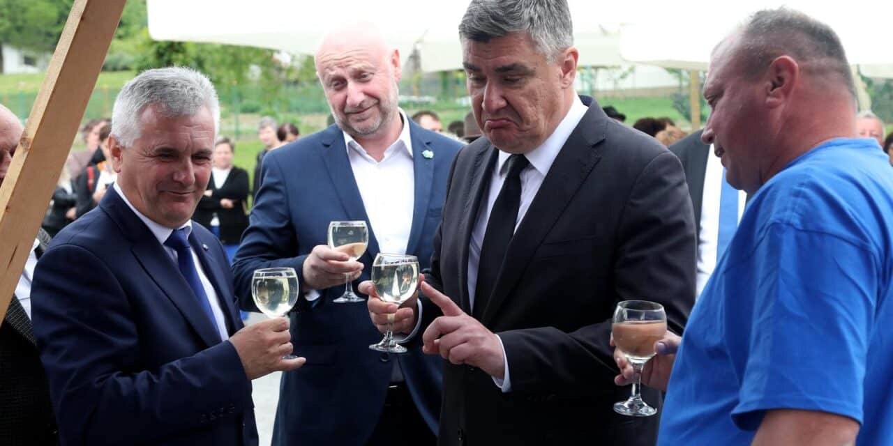 Predsjednik RH Zoran Milanović prisustvovao je svečanosti povodom Dana općine Budinščina