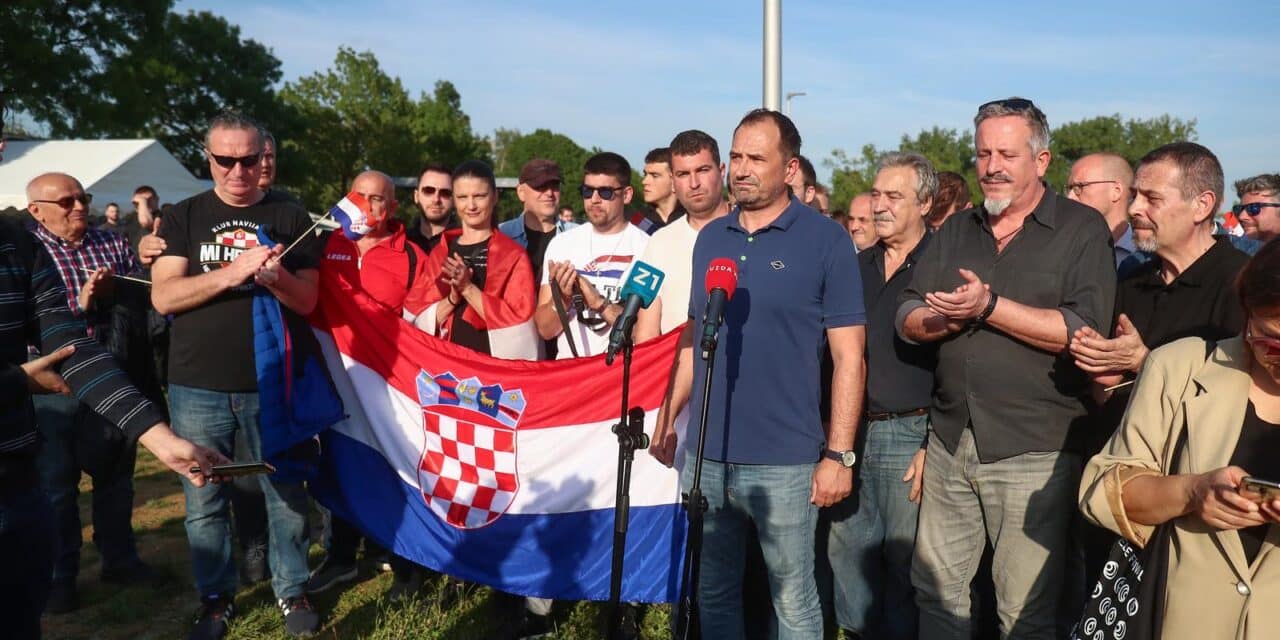 Zagreb: Igor Peternel održao konferenciju za medije