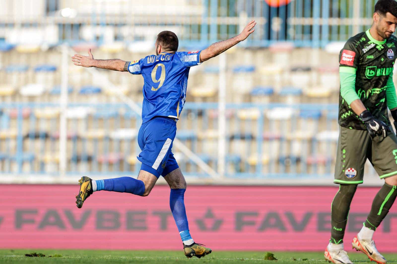 Zagreb: Utakmica 34. kola SuperSport HNL-a NK Lokomotiva – NK Slaven Belupo