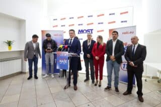Zagreb: Božo Petrov predstavio Mostovu listu za EU izbore
