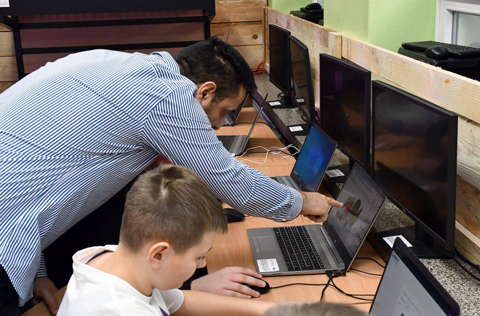 Sibinj: Projekt “Teslina u?ionica” u Osnovnoj �koli Sibinjskih �rtava