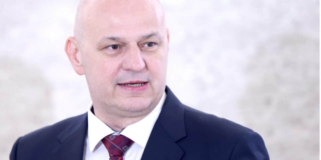 Zagreb:  Pravo i pravda predala kandidacijsku listu za Europski parlament