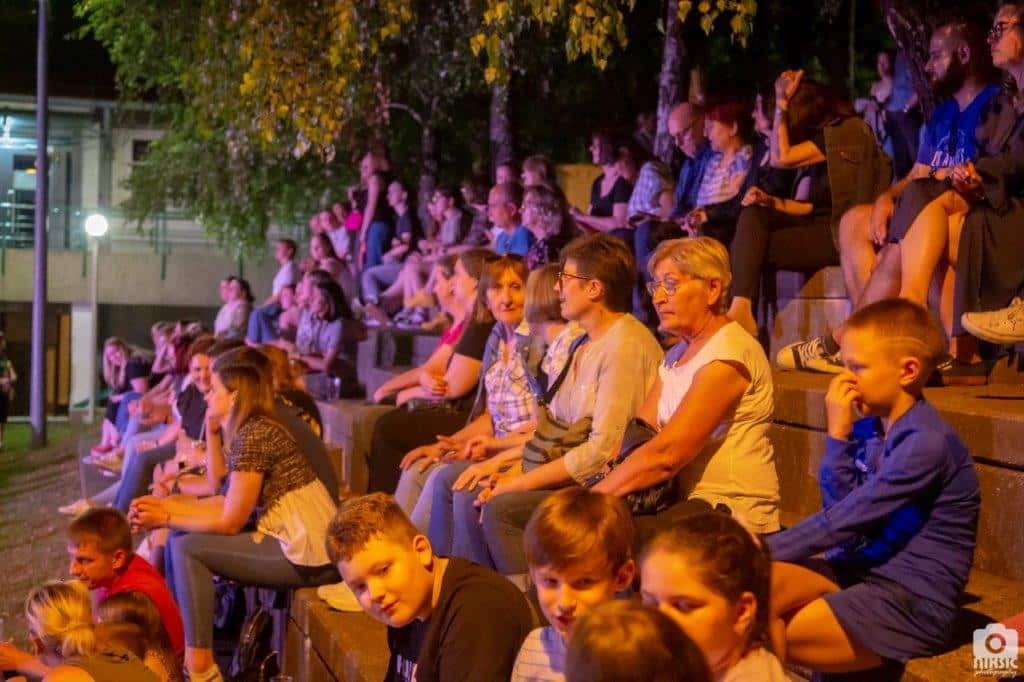 0075_Cvek_140_Kriz_070624