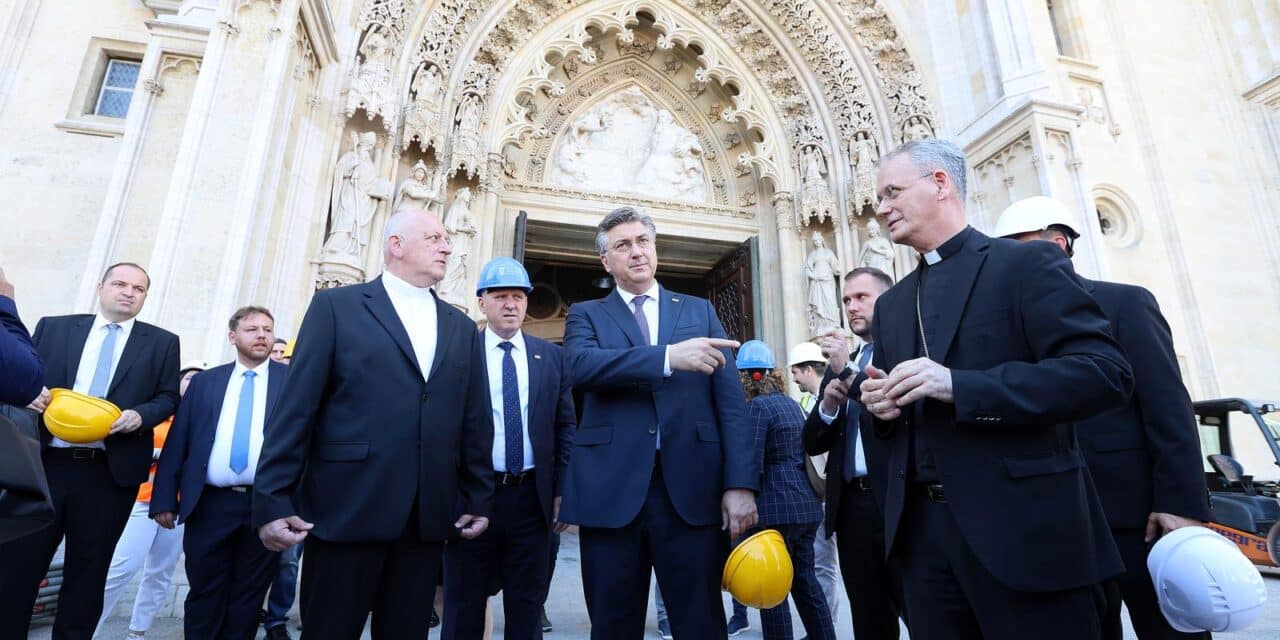 Zagreb: Plenkovic obisao gradiliste Zagrebacke katedrale