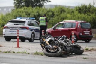 Zagreb: U prometnoj nesreći na Slavonskoj aveniji poginuo je motociklist