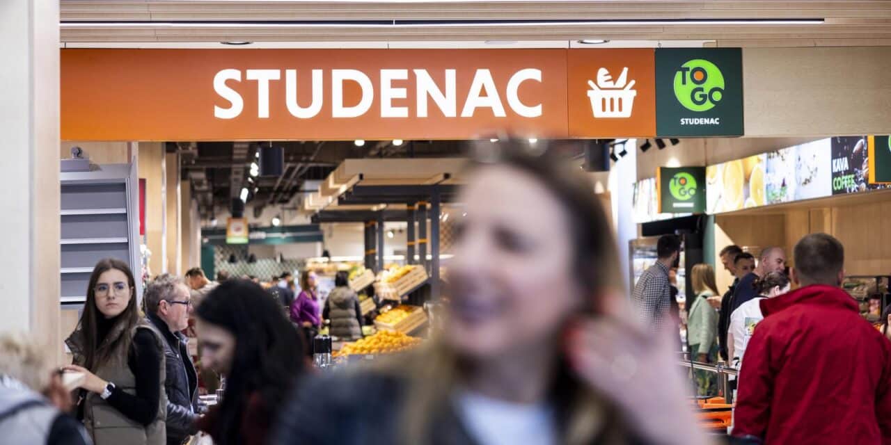 Otvorenje preuređene poslovnice Studenca u Omišu
