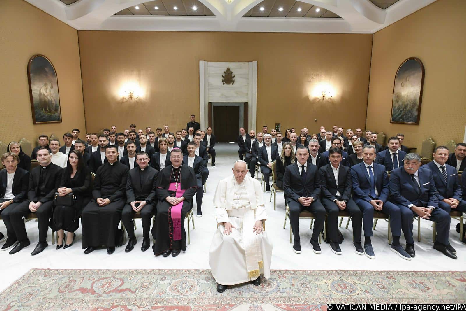Papa Franjo primio Hrvatsku nogometnu reprezentaciju
