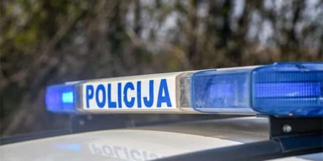 policija natpis