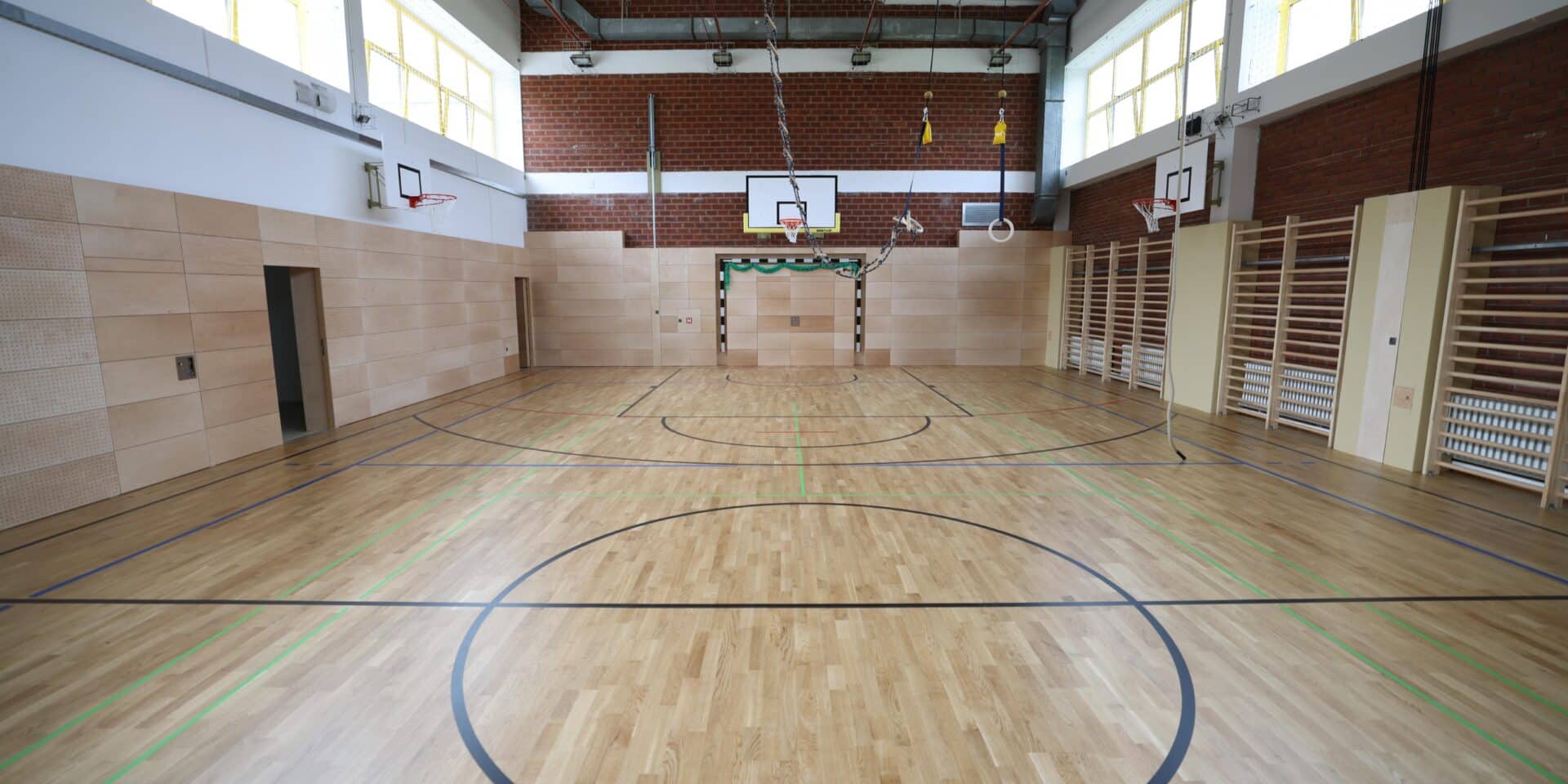 skolska dvorana(1)