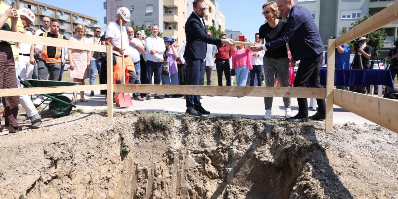 Bazen Spansko konferencija (1)