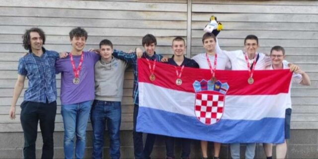 MATEMATIČKO SREBRO