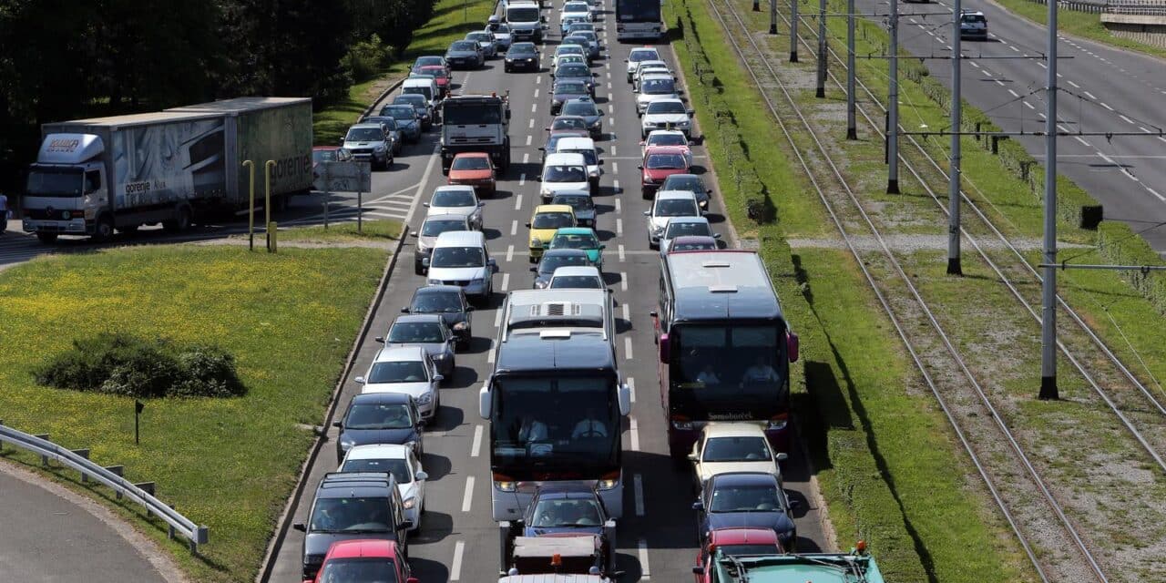 Zagreb: Prometni kolaps na Dr�i?evoj zbog odlaska stranih delegacija