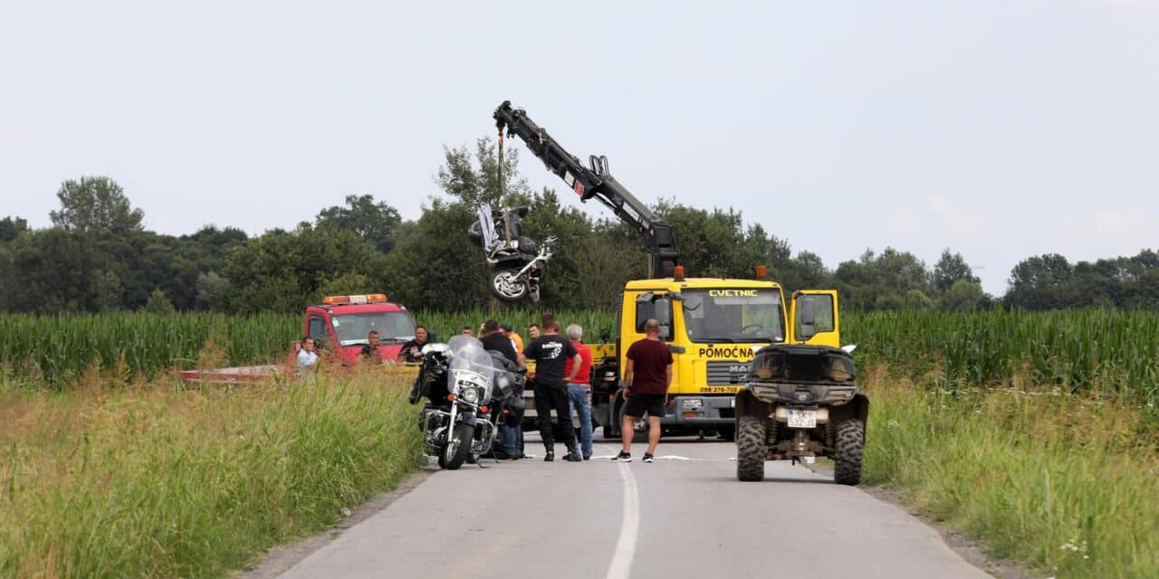 Sisak: U prometnoj nesreći u kojoj su sudjelovali osobno vozilo i motocikl, jedna osoba je poginula