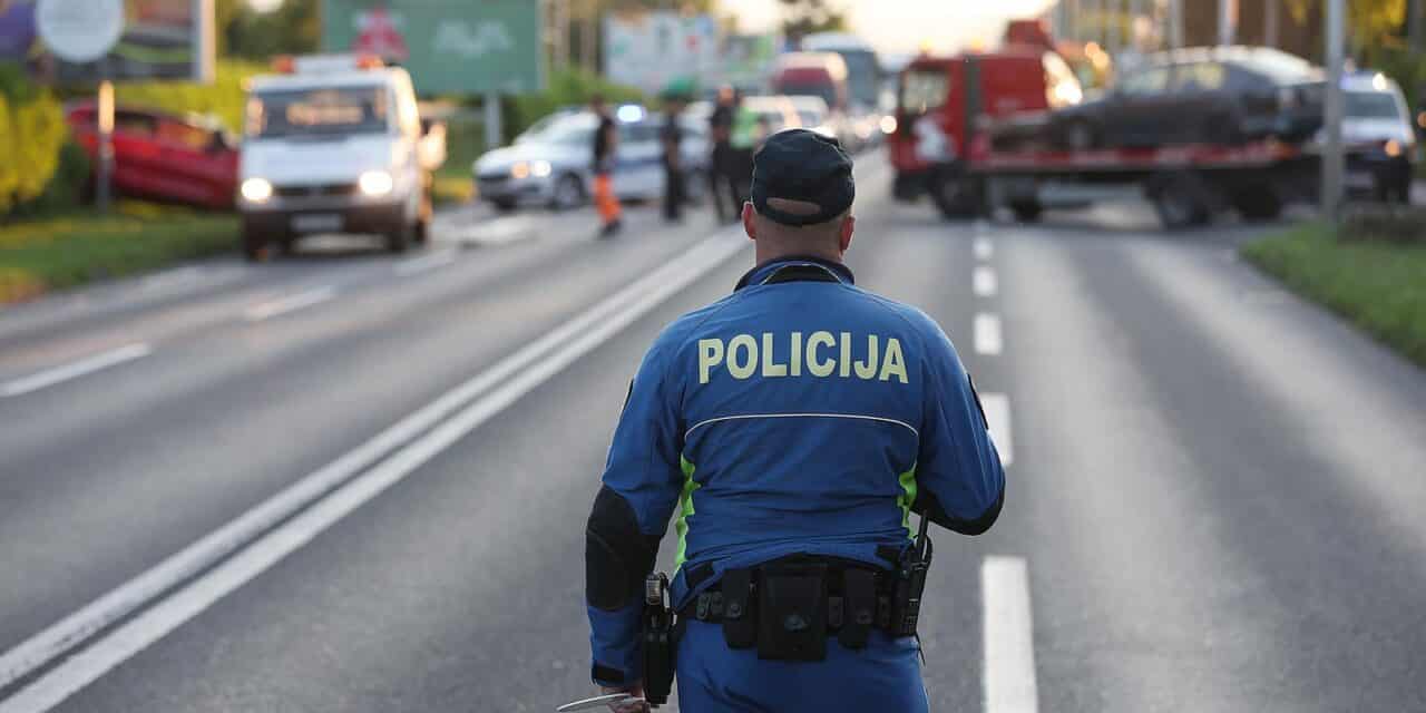 Pet ozlijeđenih u teškom sudaru u Zagrebu