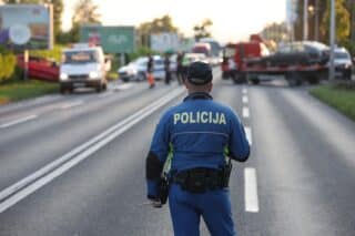 Pet ozlijeđenih u teškom sudaru u Zagrebu