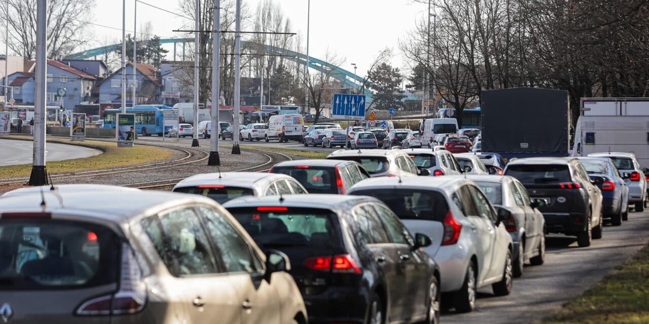 Prometni kolaps u Zagrebu zbog radova na Jadranskom mostu