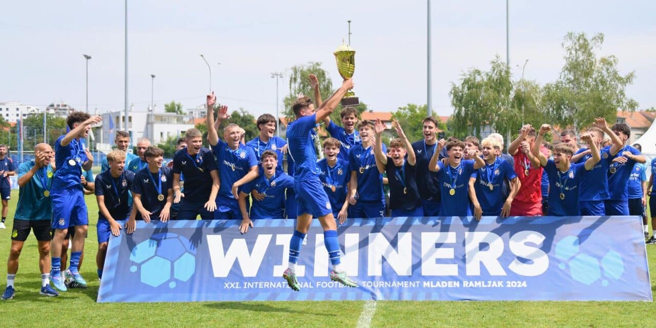 Zagreb: Podjela medalja i pehara na turniru Mladen Ramljak