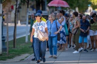 Zagreb: Mnogi su se odlučili za šetnju gradom unatoč ne baš ugodnim temperaturama